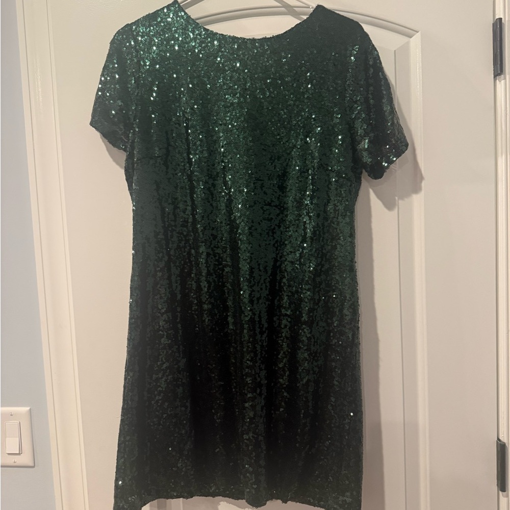 Lulu's emerald sequin shift dress